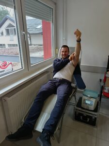 20b1f2dc-82c9-4ed1-8027-f943b888c44c