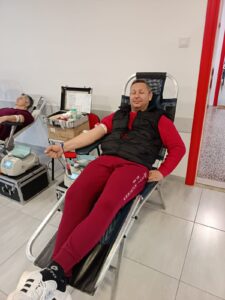 625e13f2-9c16-4c93-9f7a-5f0fe977f31b